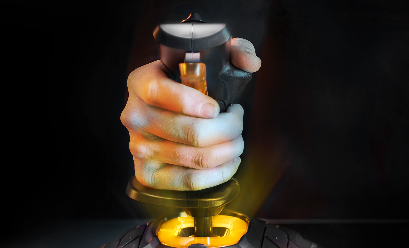 imgi_4_UTH-T16000M-FCS-joystick-pc-1